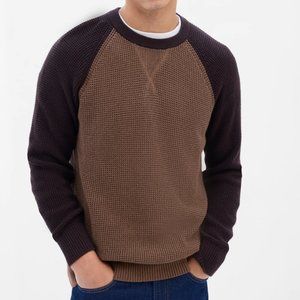 Textured crewneck sweater